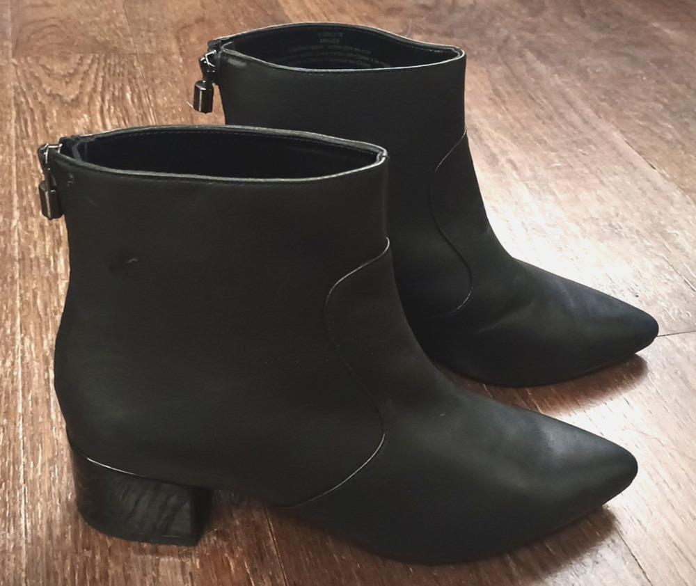 Karl Lagerfeld Ankle Boots sz 6.5 Maude SOFT Black Leather Back Zip Patent Heels